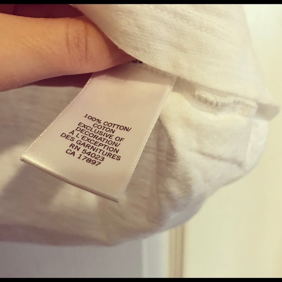 Banana Republic White Tank - Picture 4 of 5